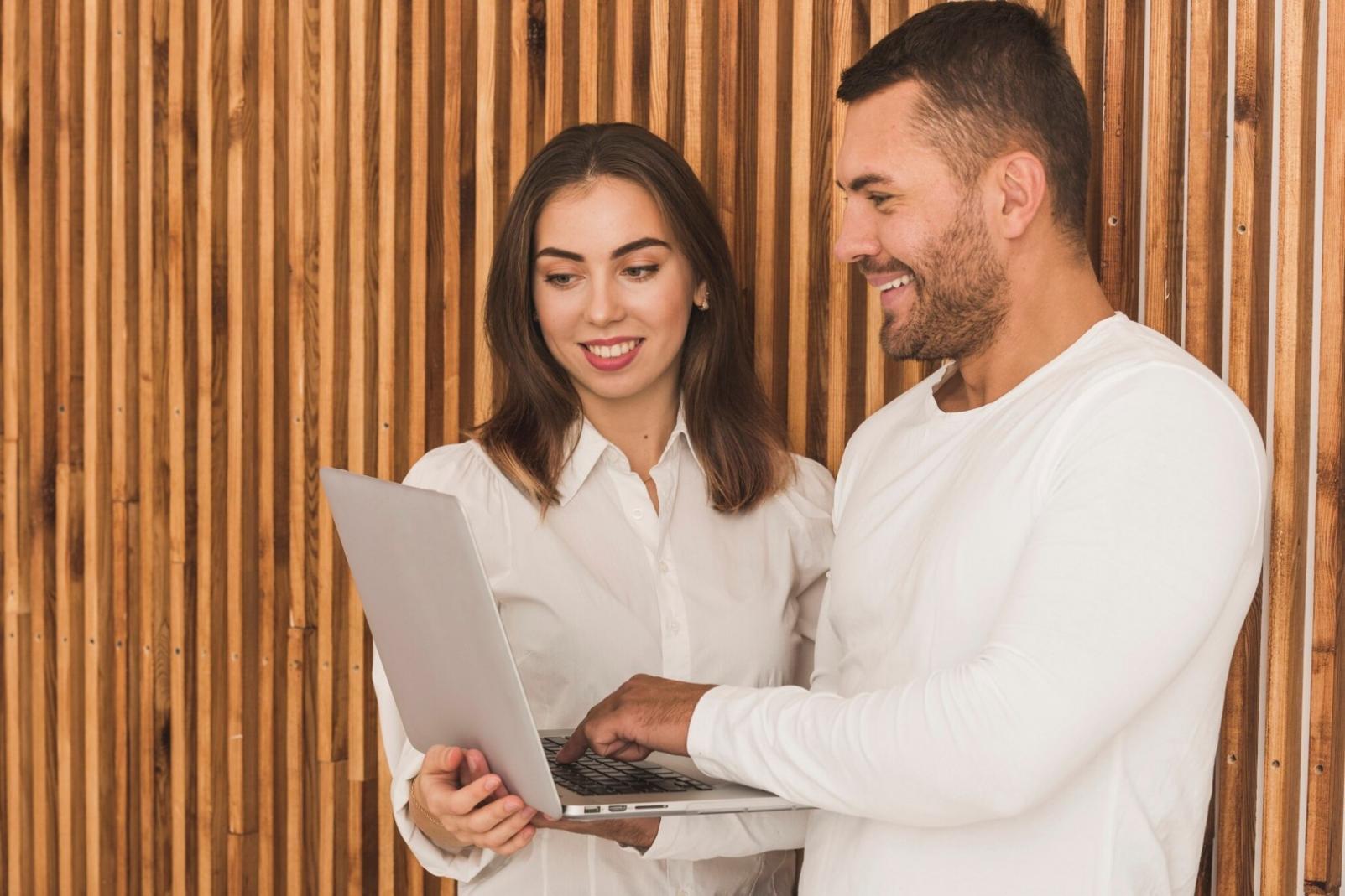 Equipo de mentores especializados en finanzas empresariales